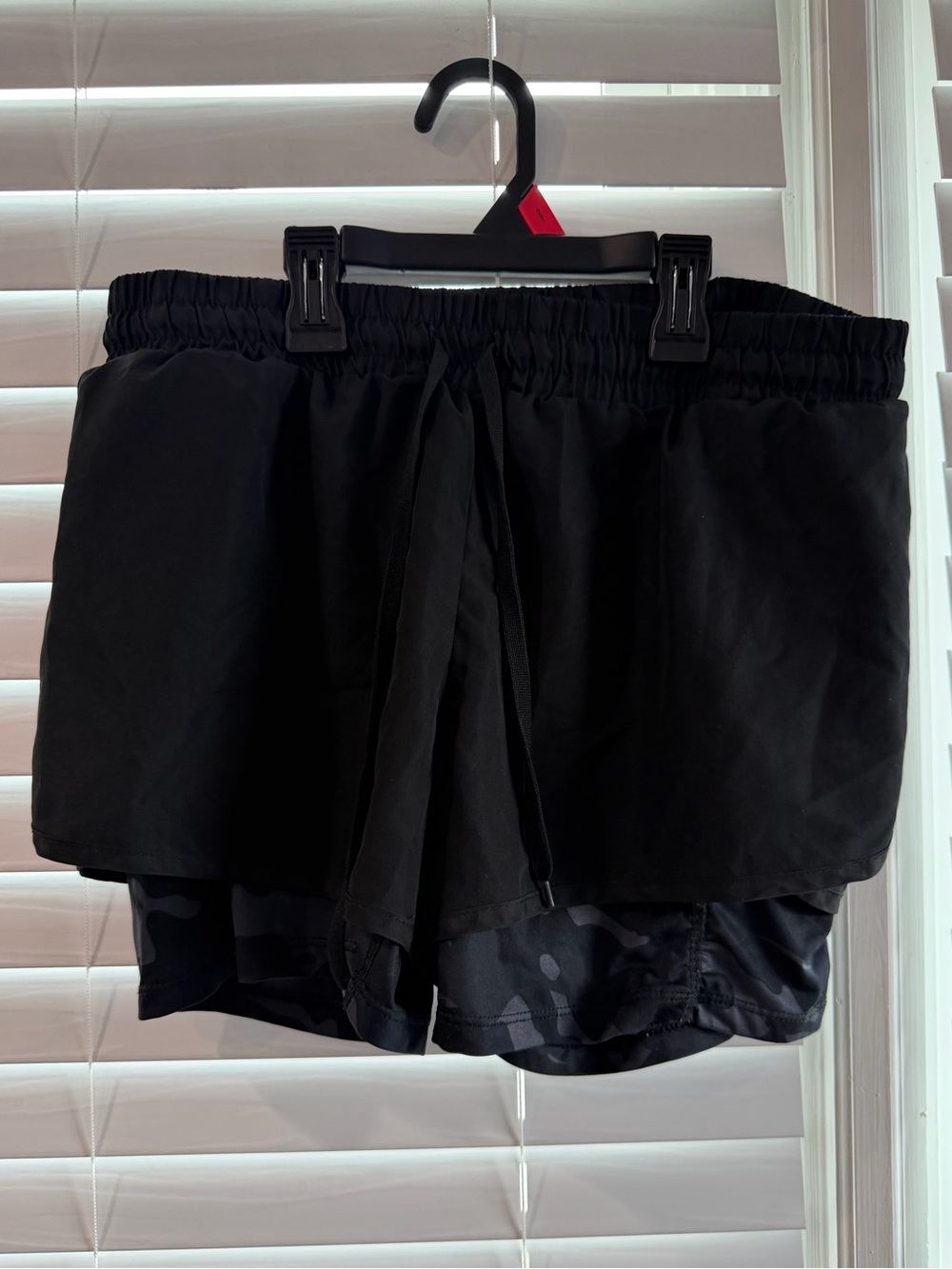 RBX Black Layered Skort with Camo Inner Shorts Size Medium 🖤